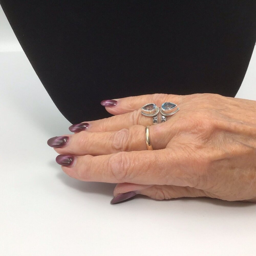 Sterling Silver Blue Topaz Ring Size 6 - Picture 11 of 12